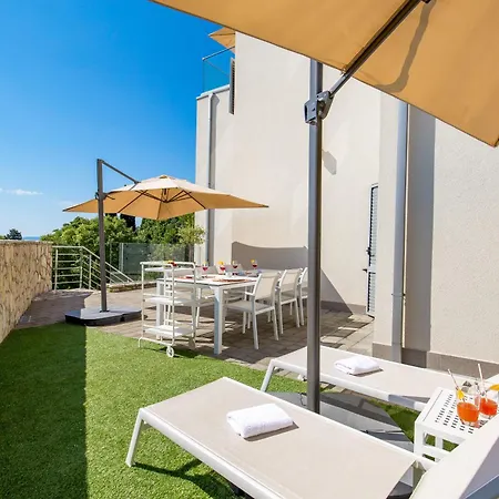 Plage Lovran Residence Apartment *