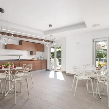 Plage Lovran Residence