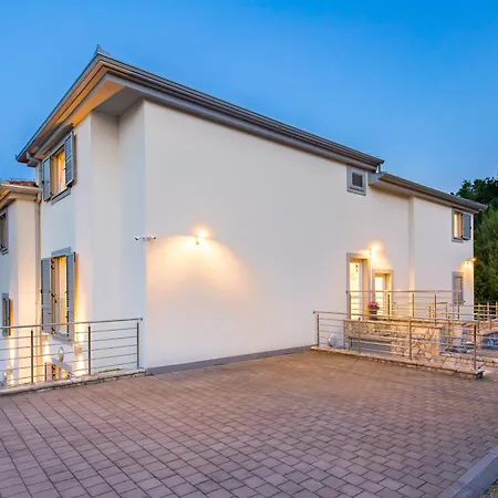 Plage Lovran Residence Apartment Lovran