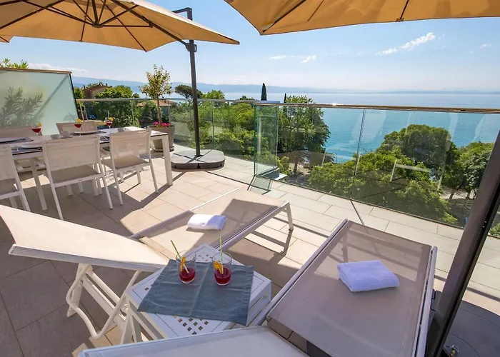 Plage Lovran Residence 公寓