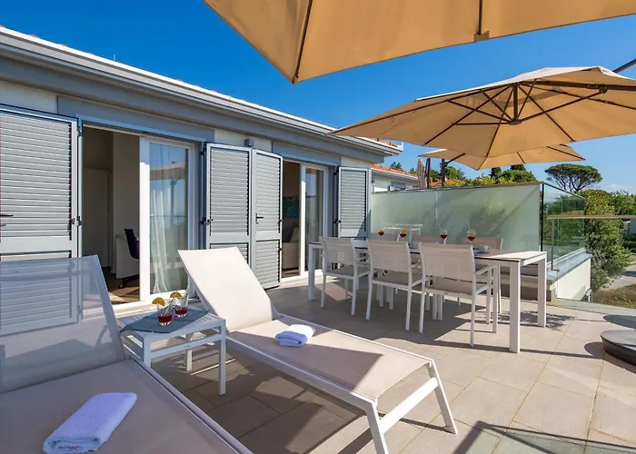 Plage Lovran Residence 公寓 *